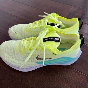 Nike Zoom Fly 4 Color Varely Bolt/Dynamic Turquoise